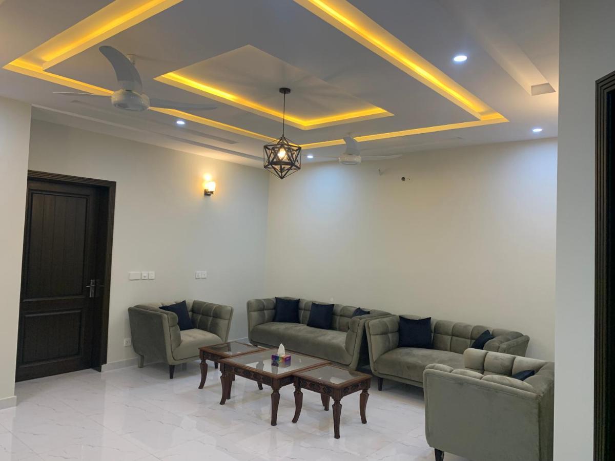 Вилла Bahria Residency Равалпинди Экстерьер фото