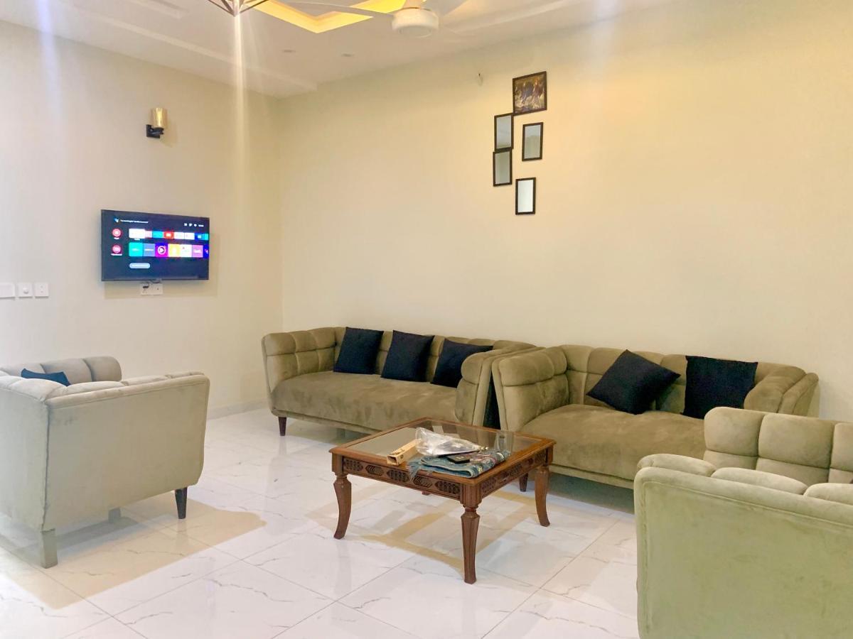 Вилла Bahria Residency Равалпинди Экстерьер фото